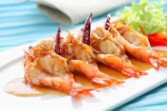 Prawn In Tamarind Sauce (Tôm Sốt Me) at Hoa Phuong Do