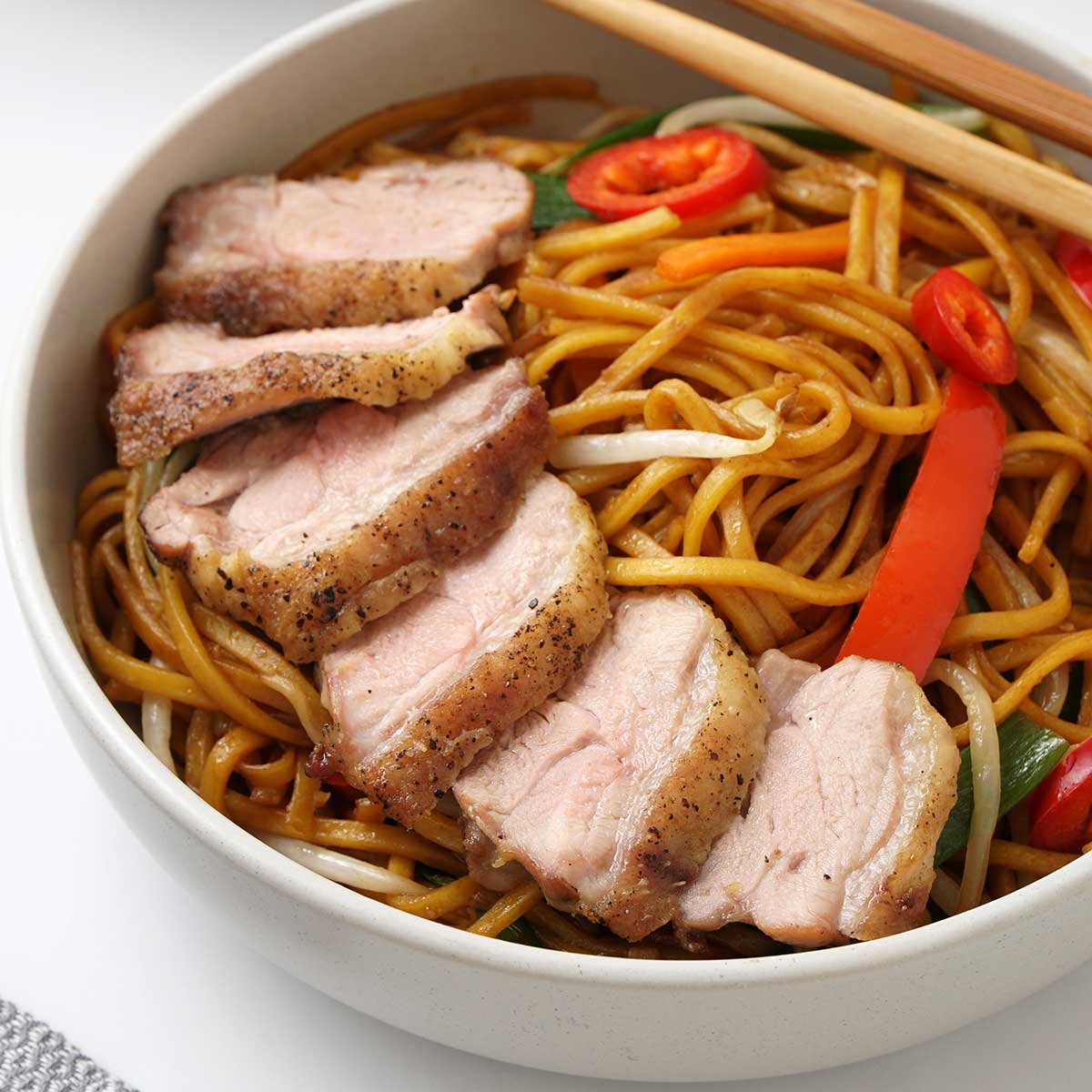 Roasted Duck Noodles (Mỳ Vịt Quay) at Hoa Phuong Do