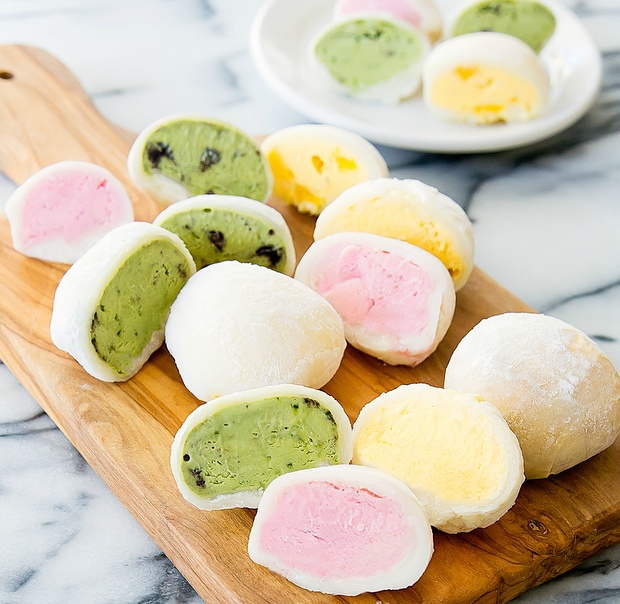 Ice Cream Mochi 2pcs at Hoa Phuong Do