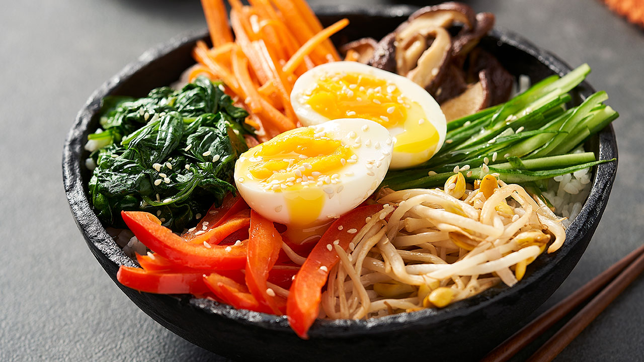 Bibimbap with Egg at Hoa Phuong Do